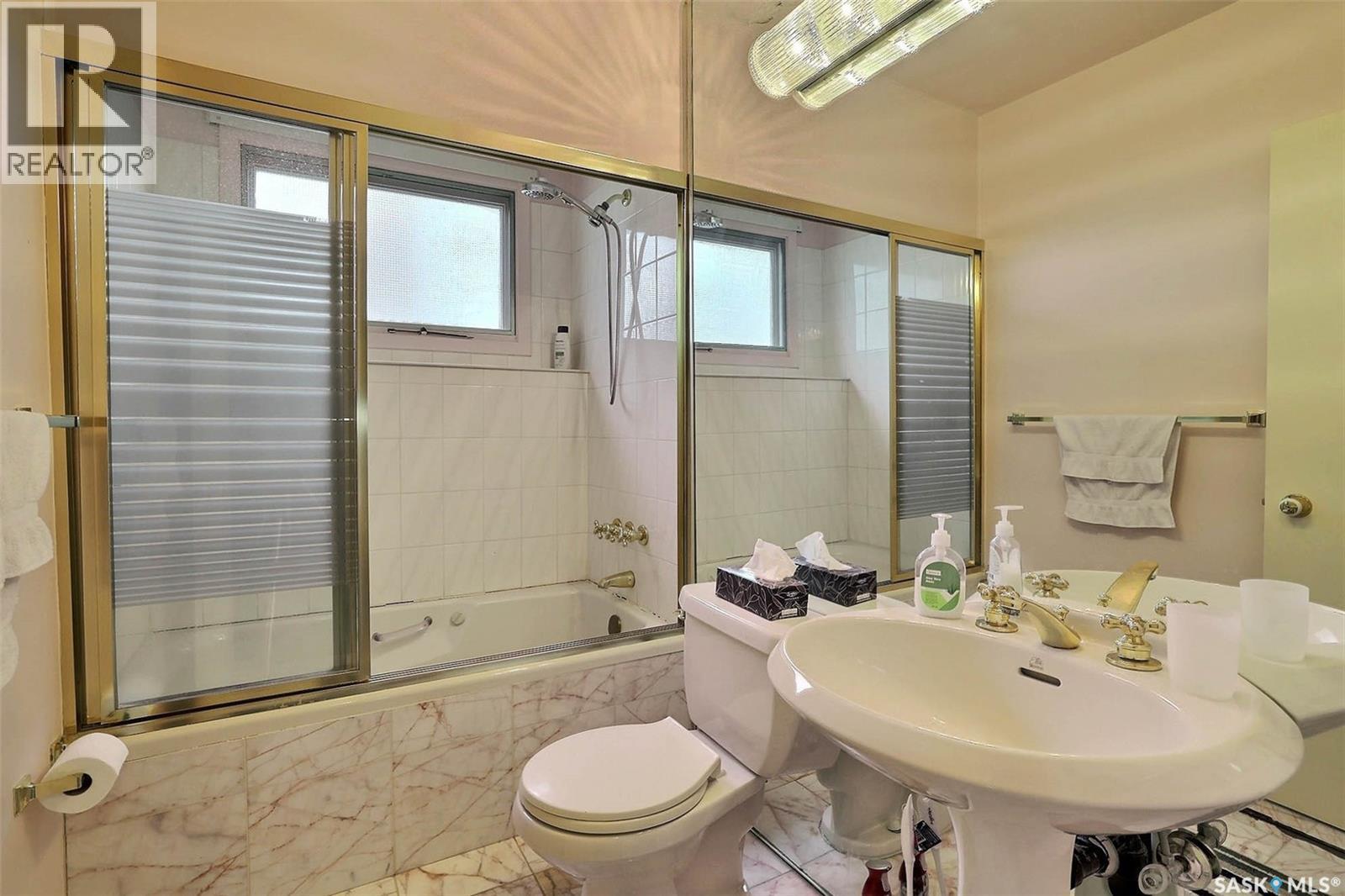 15 Academy Park Road, Regina, Saskatchewan  S4S 4M8 - Photo 23 - SK036091