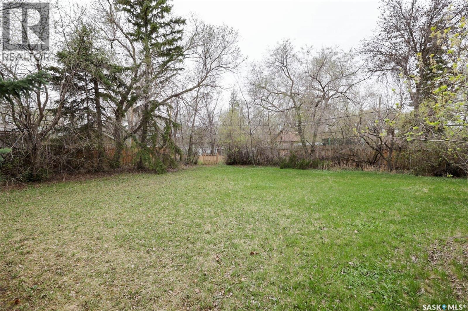 15 Academy Park Road, Regina, Saskatchewan  S4S 4M8 - Photo 33 - SK036091