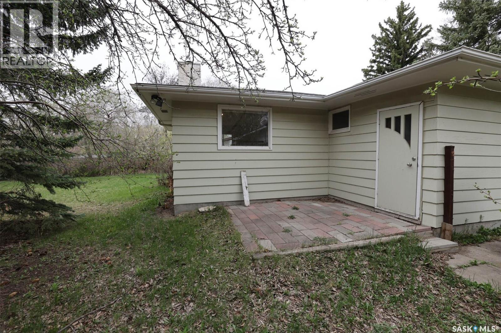 15 Academy Park Road, Regina, Saskatchewan  S4S 4M8 - Photo 36 - SK036091