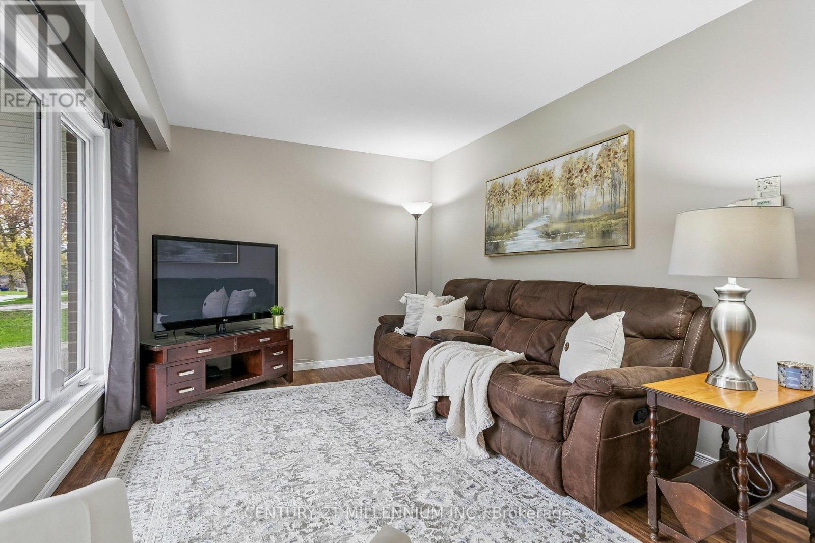 86 Dawson Road, Orangeville, Ontario  L9W 2W6 - Photo 9 - W13134952