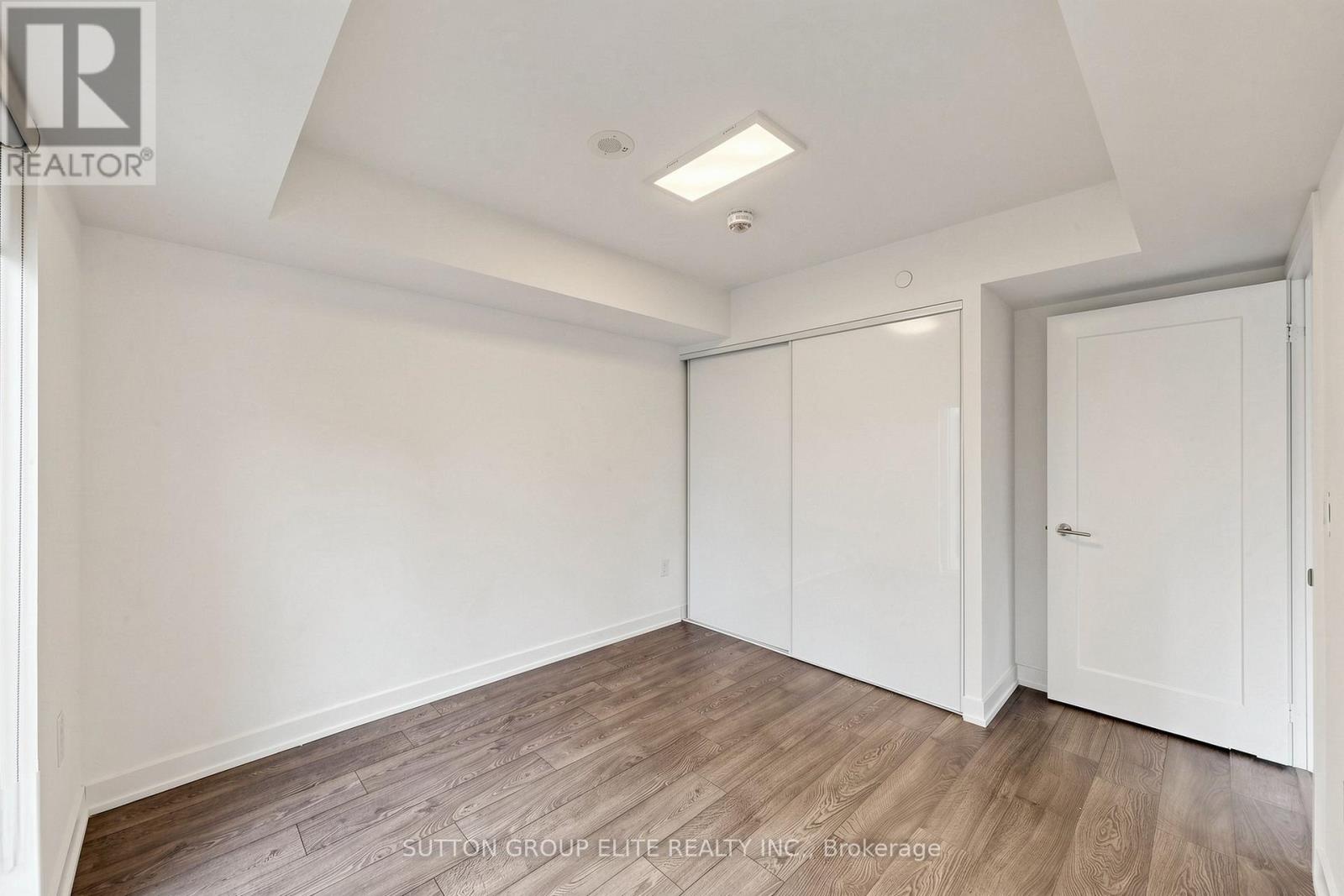 612 - 50 Mccaul Street, Toronto, Ontario  M5T 0B6 - Photo 14 - C13135148