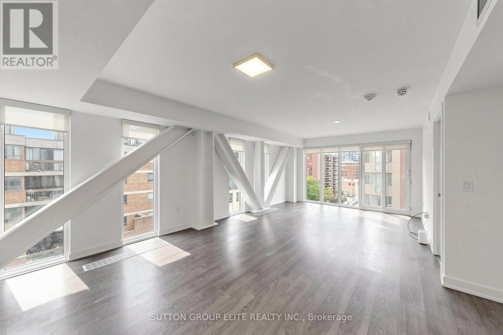 612 - 50 Mccaul Street, Toronto, Ontario  M5T 0B6 - Photo 6 - C13135148