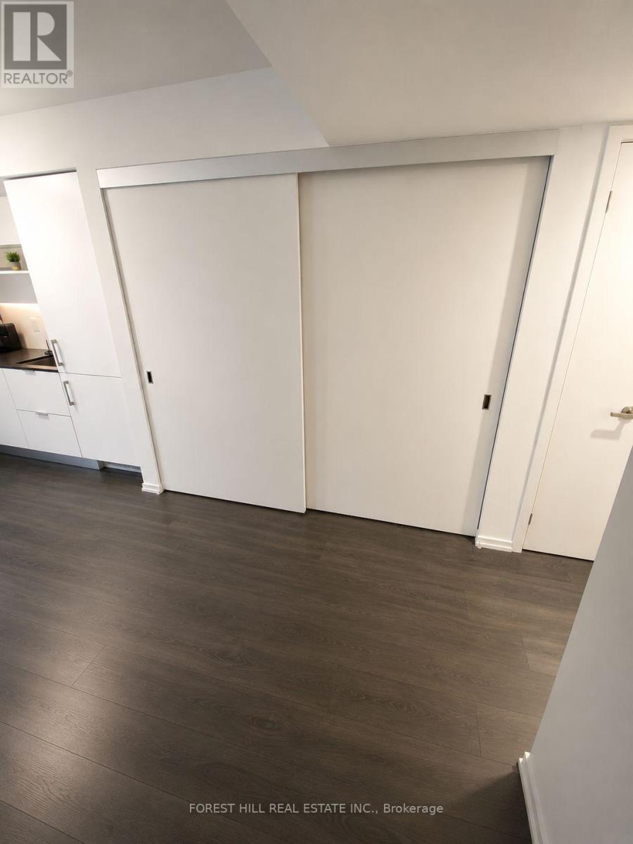 724 - 8 Hillsdale Avenue E, Toronto, Ontario  M4S 0B2 - Photo 7 - C13135214