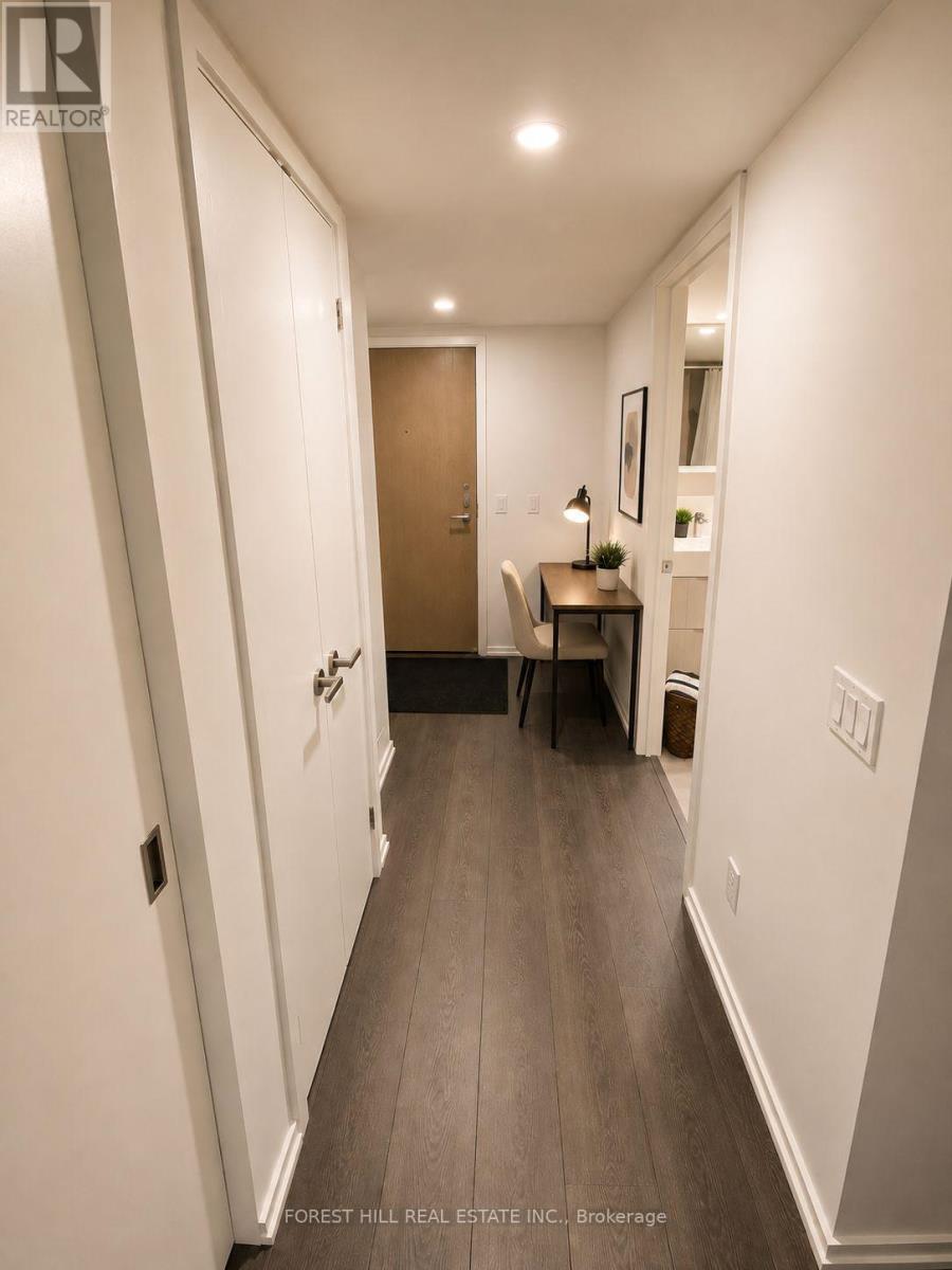 724 - 8 Hillsdale Avenue E, Toronto, Ontario  M4S 0B2 - Photo 9 - C13135214