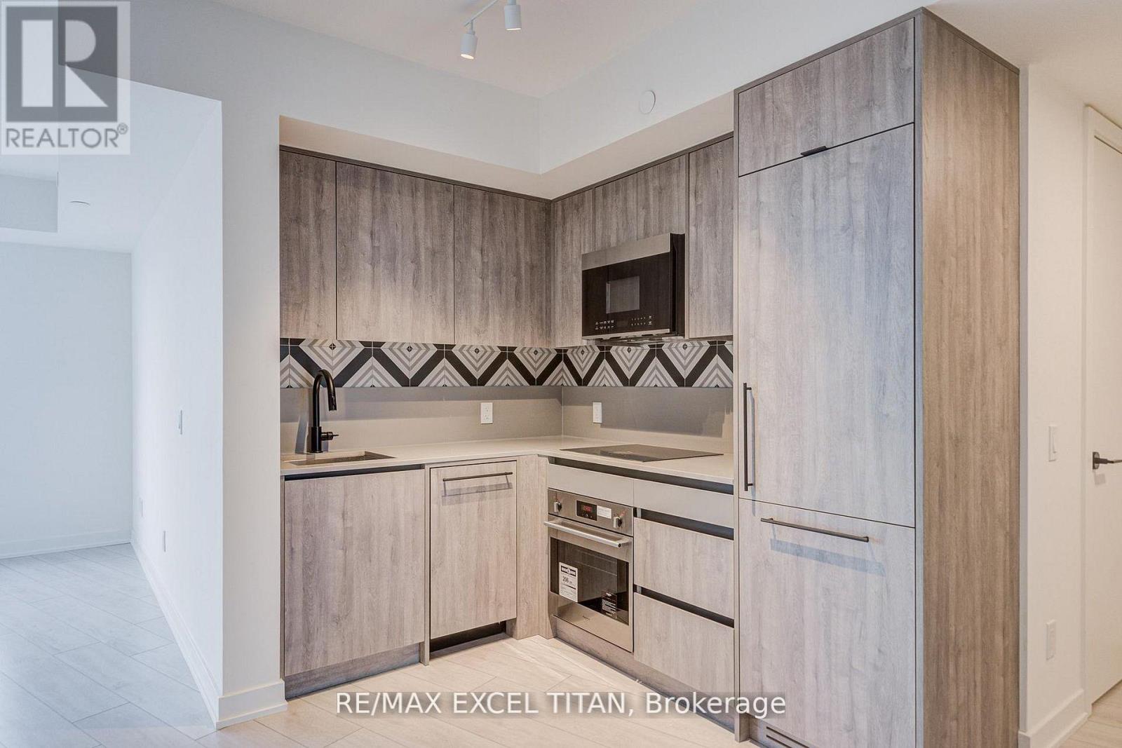 503 - 5 Lakeview Avenue, Toronto, Ontario  M6J 0H3 - Photo 10 - C13135268