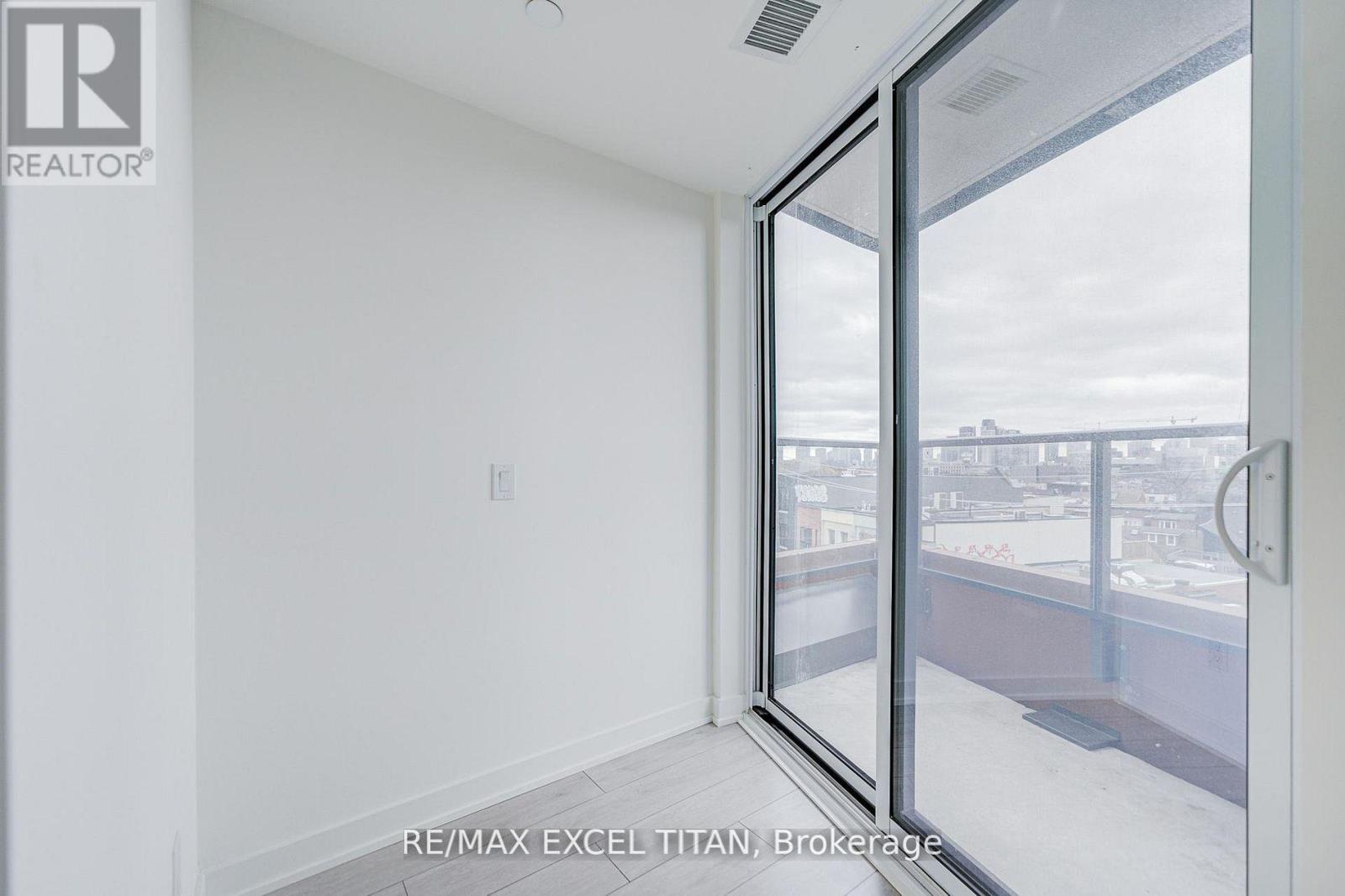 503 - 5 Lakeview Avenue, Toronto, Ontario  M6J 0H3 - Photo 19 - C13135268