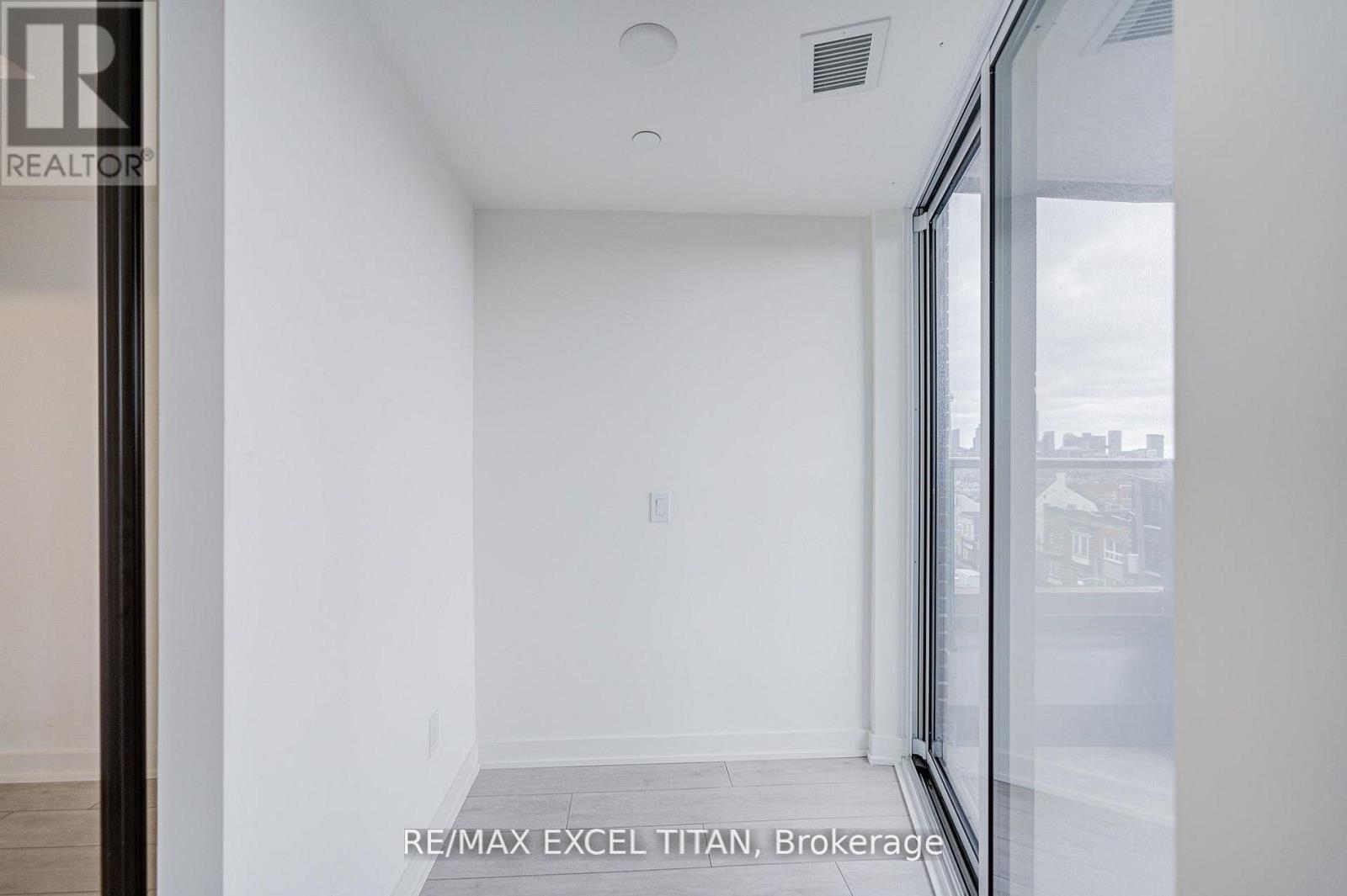 503 - 5 Lakeview Avenue, Toronto, Ontario  M6J 0H3 - Photo 21 - C13135268
