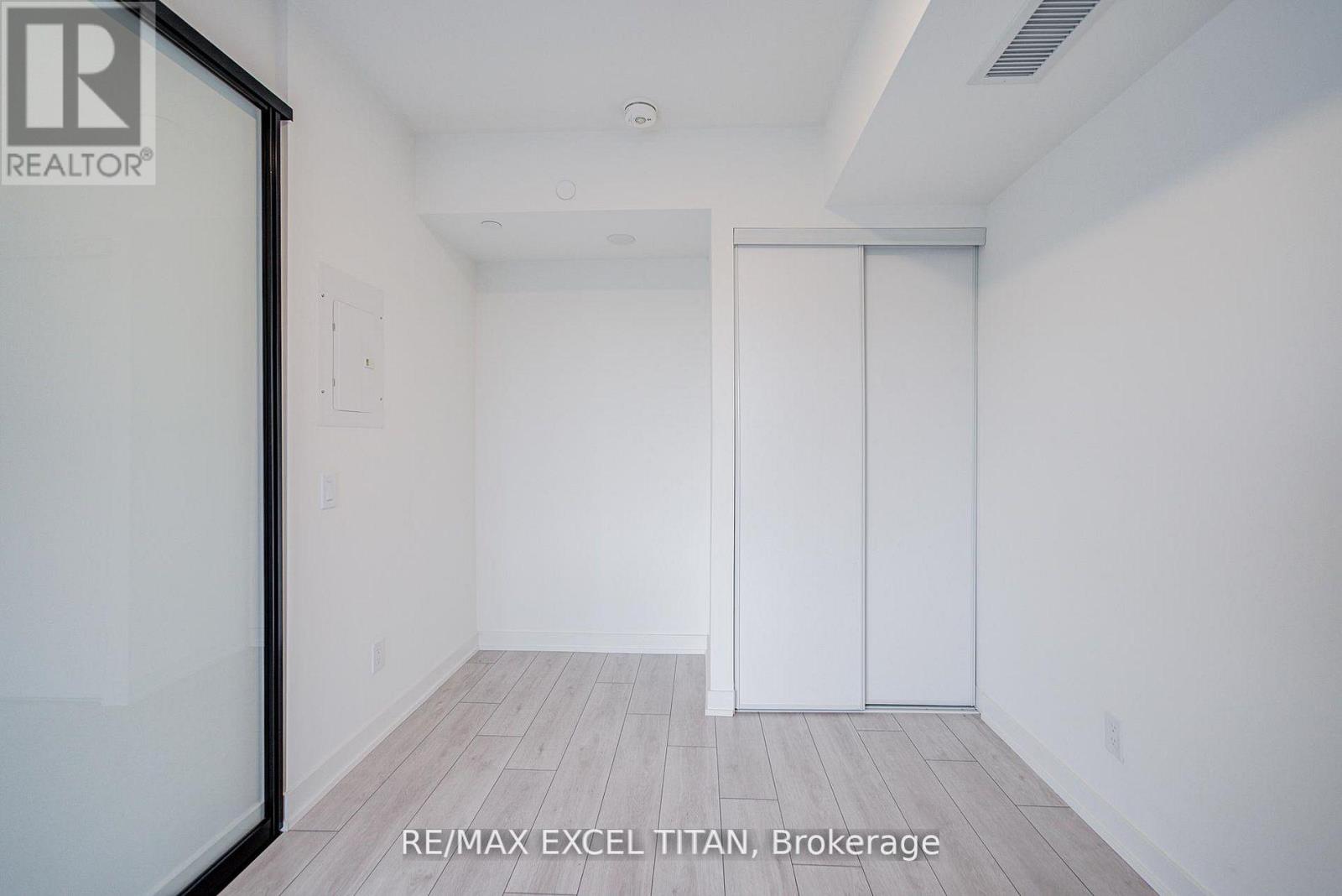 503 - 5 Lakeview Avenue, Toronto, Ontario  M6J 0H3 - Photo 23 - C13135268