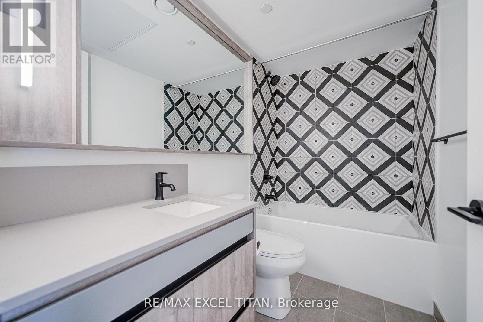 503 - 5 Lakeview Avenue, Toronto, Ontario  M6J 0H3 - Photo 27 - C13135268
