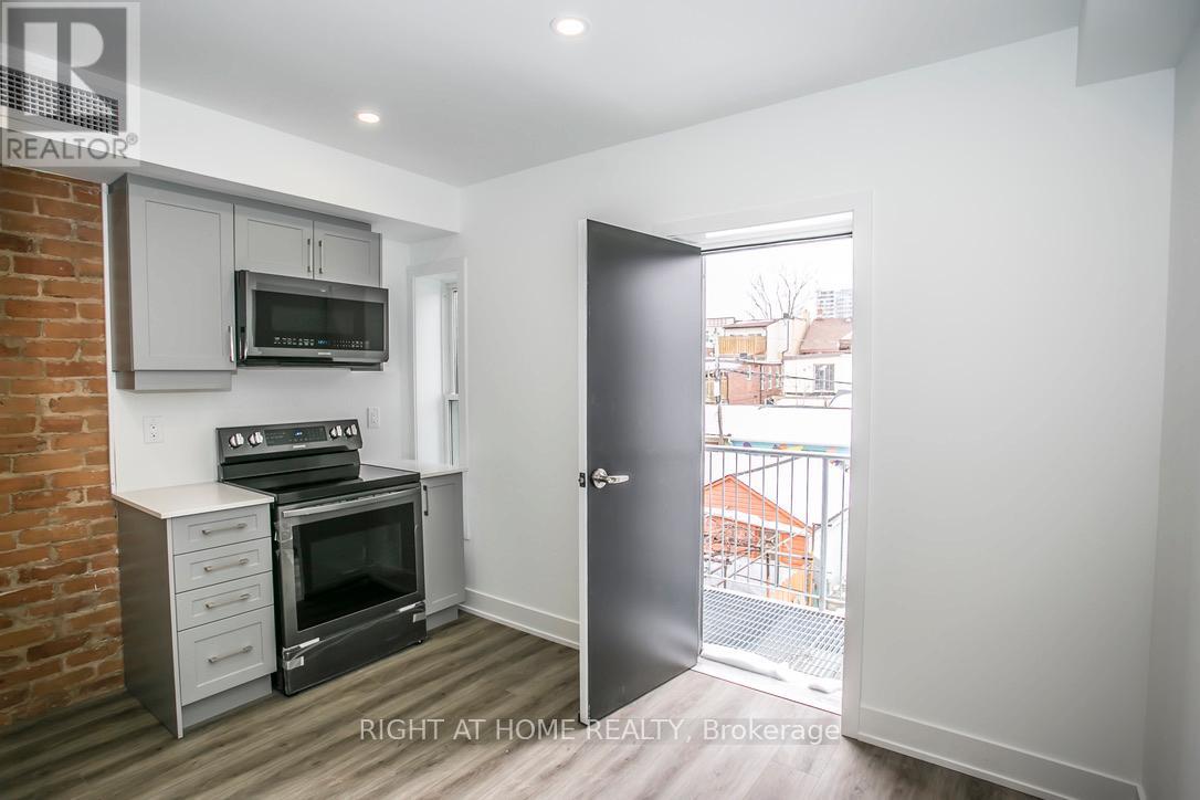 2 - 148 Dovercourt Road, Toronto, Ontario  M6J 3C4 - Photo 15 - C13135330