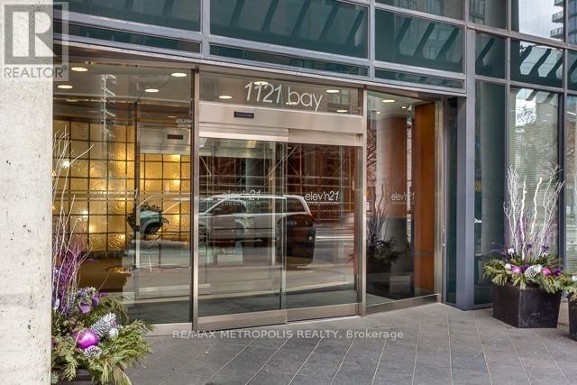 308 - 1121 Bay Street, Toronto, Ontario  M5S 3L9 - Photo 2 - C13135442