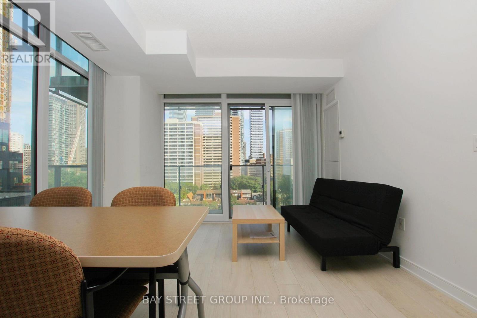 1002 - 50 Wellesley Street E, Toronto, Ontario  M4Y 0C8 - Photo 4 - C13135462