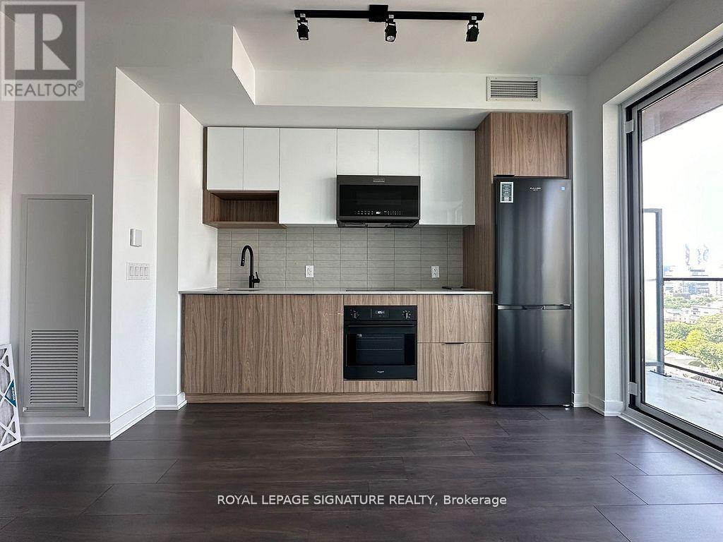 1907 - 5 Defries Street, Toronto, Ontario  M5A 0W7 - Photo 3 - C13135486