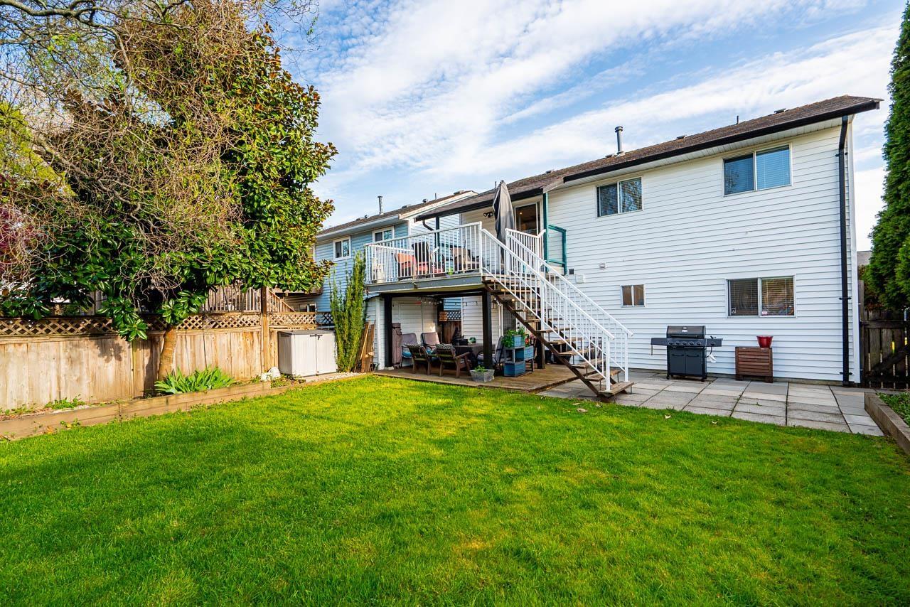 2283 Willoughby Court, Langley, British Columbia  V2Y 1C4 - Photo 3 - R3114283