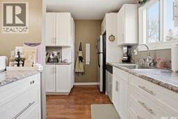 9 Ryan Road, Regina, Saskatchewan  S4S 6X9 - Photo 6 - SK036110