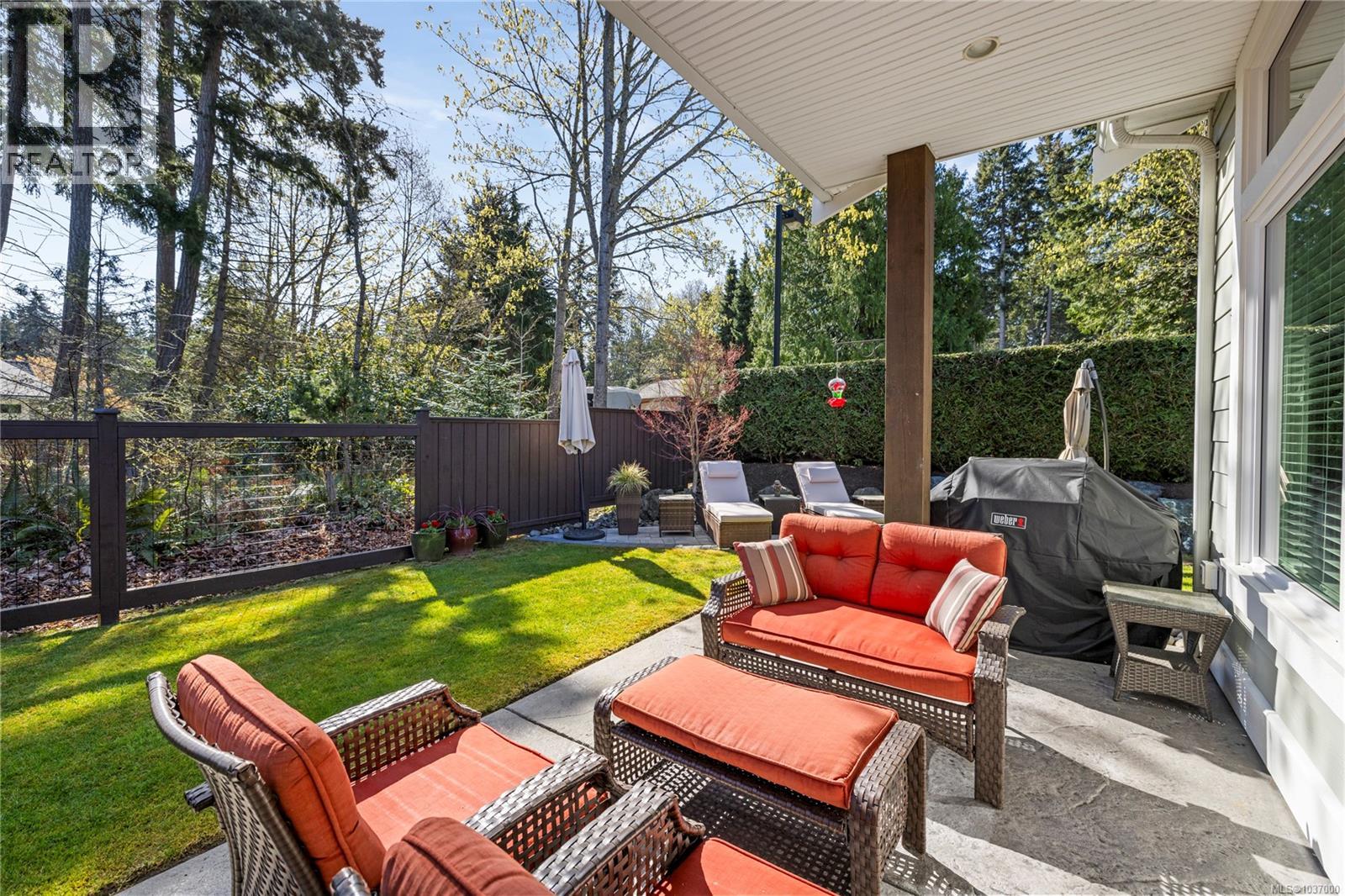 651 Eaglecrest Dr, Qualicum Beach, British Columbia  V9K 1E4 - Photo 11 - 1037000