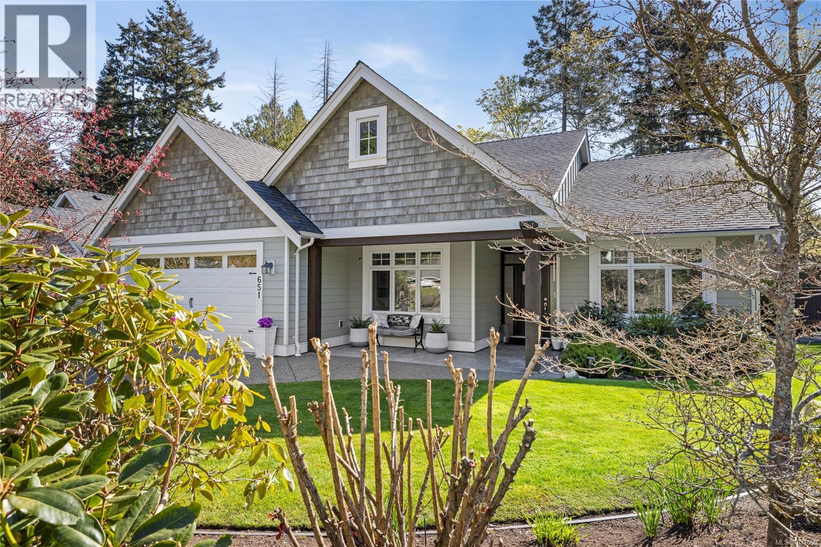 651 Eaglecrest Dr, Qualicum Beach, British Columbia  V9K 1E4 - Photo 19 - 1037000