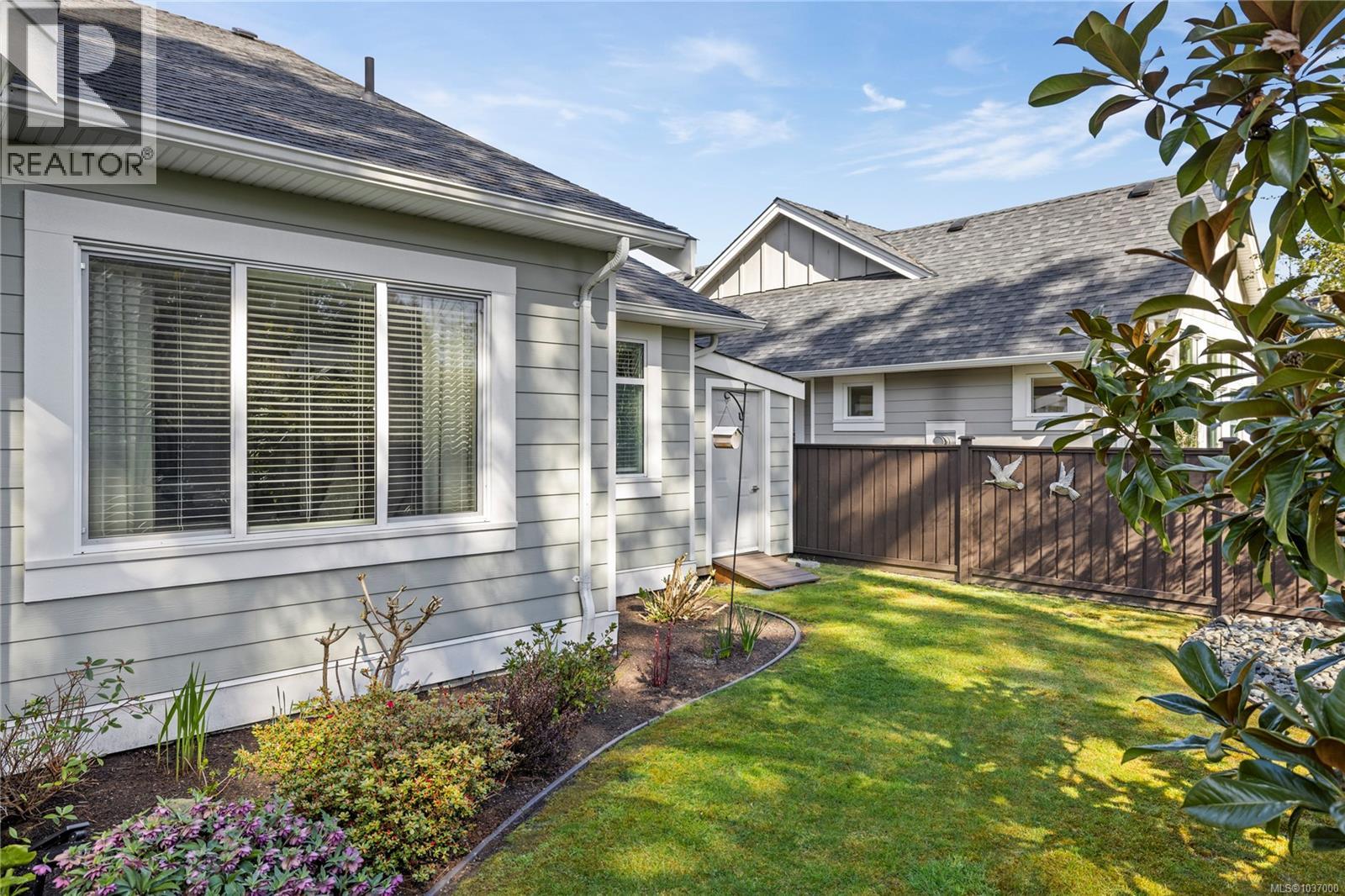 651 Eaglecrest Dr, Qualicum Beach, British Columbia  V9K 1E4 - Photo 50 - 1037000