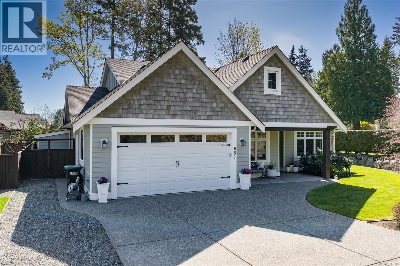 651 Eaglecrest Dr, Qualicum Beach, British Columbia  V9K 1E4 - Photo 57 - 1037000