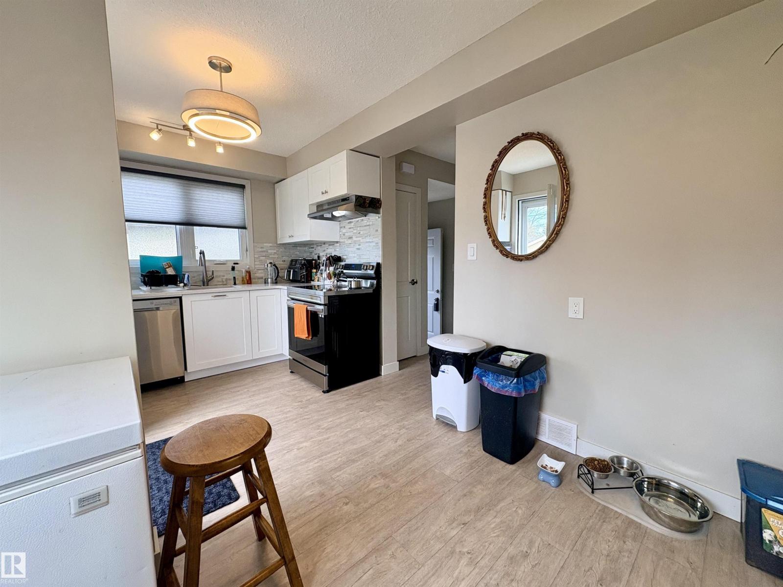 8825 137 Av Nw, Edmonton, Alberta  T5E 1Y3 - Photo 10 - E4488064