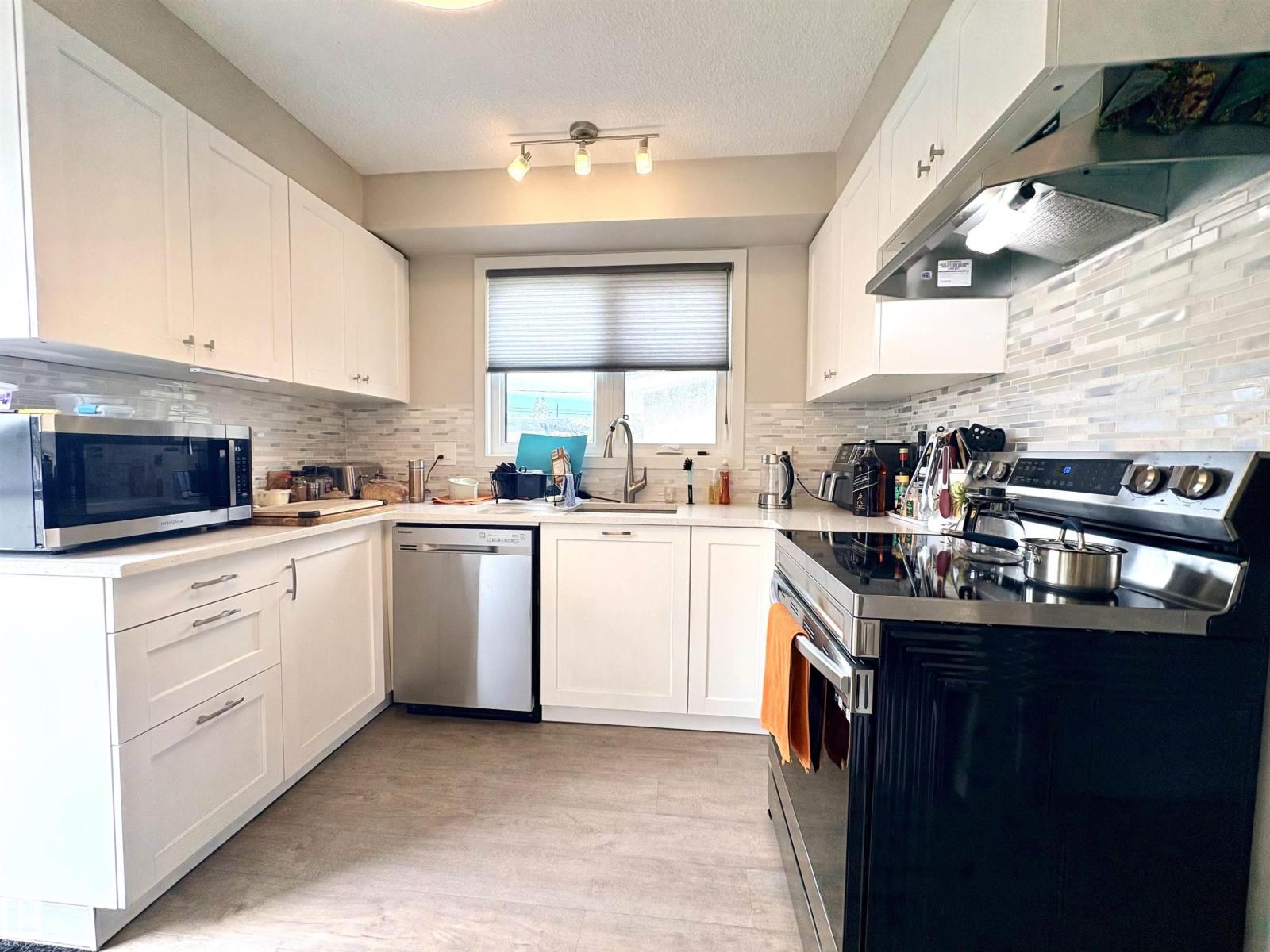 8825 137 Av Nw, Edmonton, Alberta  T5E 1Y3 - Photo 12 - E4488064