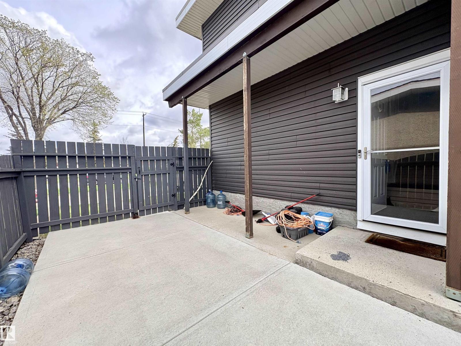 8825 137 Av Nw, Edmonton, Alberta  T5E 1Y3 - Photo 5 - E4488064