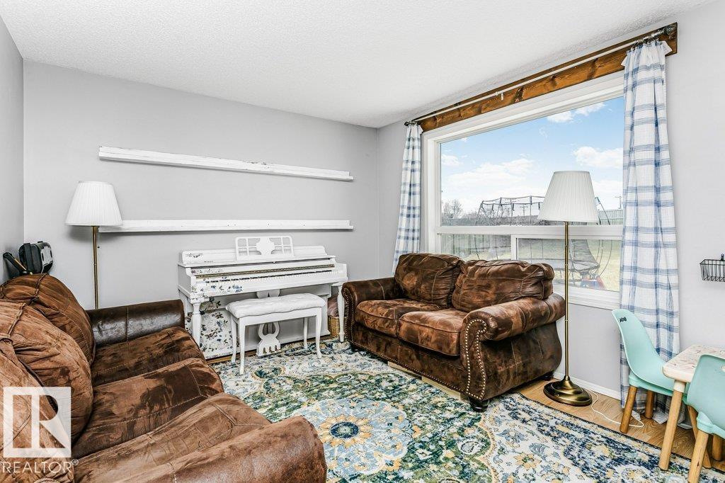 14023 156 Av Nw, Edmonton, Alberta  T6V 1T3 - Photo 8 - E4488065