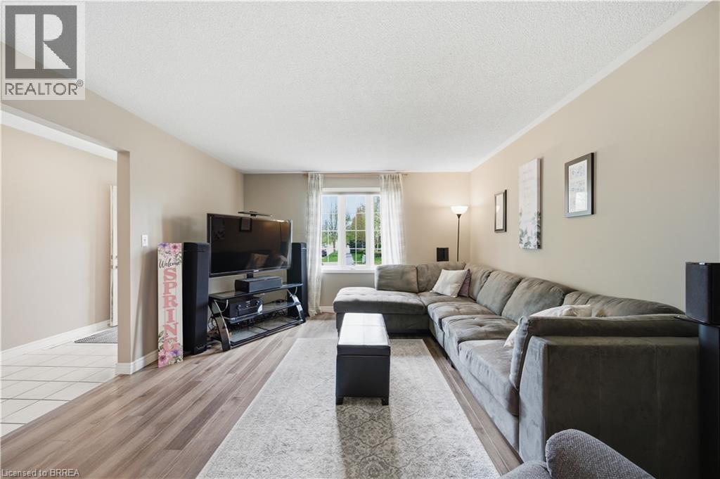 38 Cardinal Drive, Woodstock, Ontario  N4T 1S9 - Photo 6 - 40829797