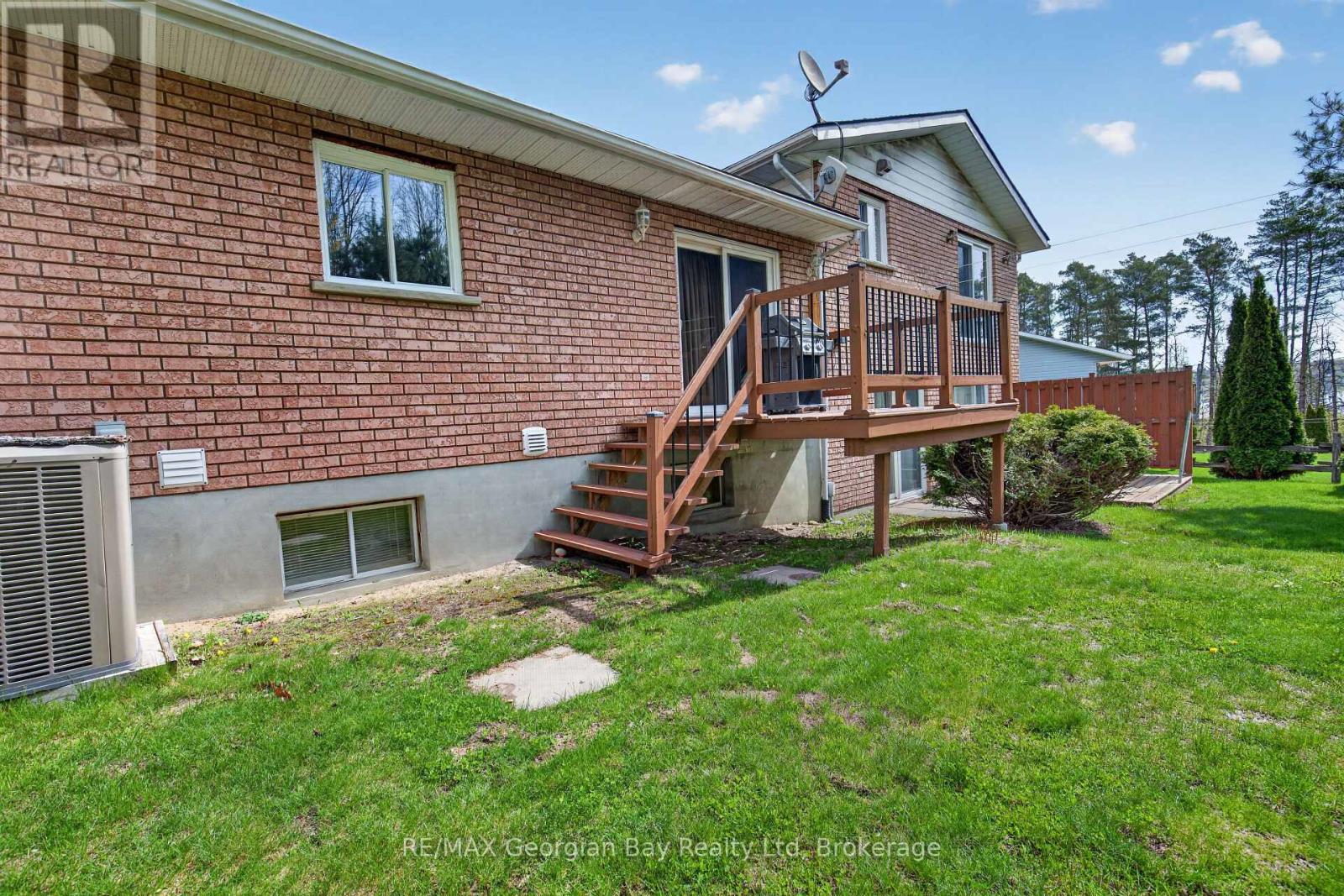 63 Lepage Drive, Penetanguishene, Ontario  L9M 1R5 - Photo 29 - S12763384