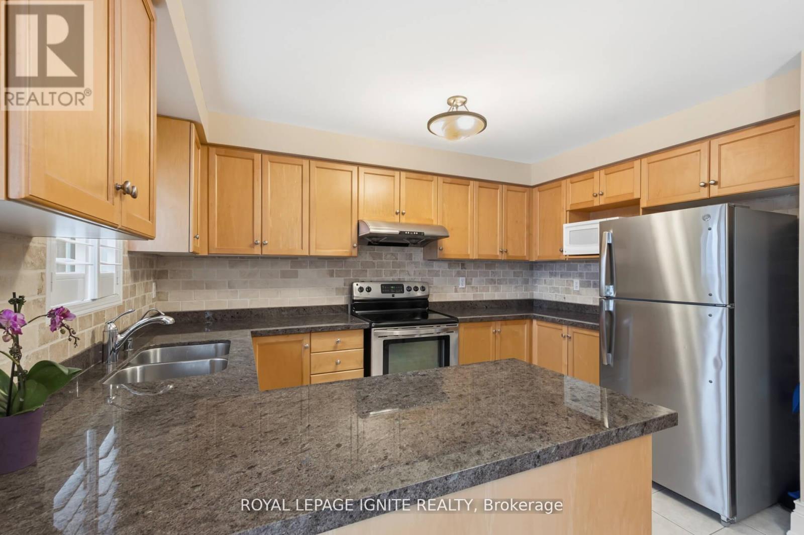 37 - 19 Foxchase Avenue, Vaughan, Ontario  L4L 9N1 - Photo 15 - N13135240