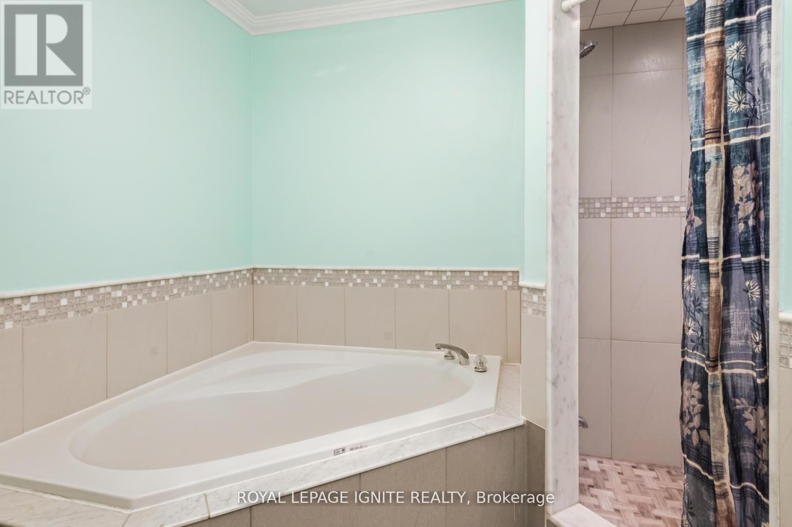 37 - 19 Foxchase Avenue, Vaughan, Ontario  L4L 9N1 - Photo 25 - N13135240