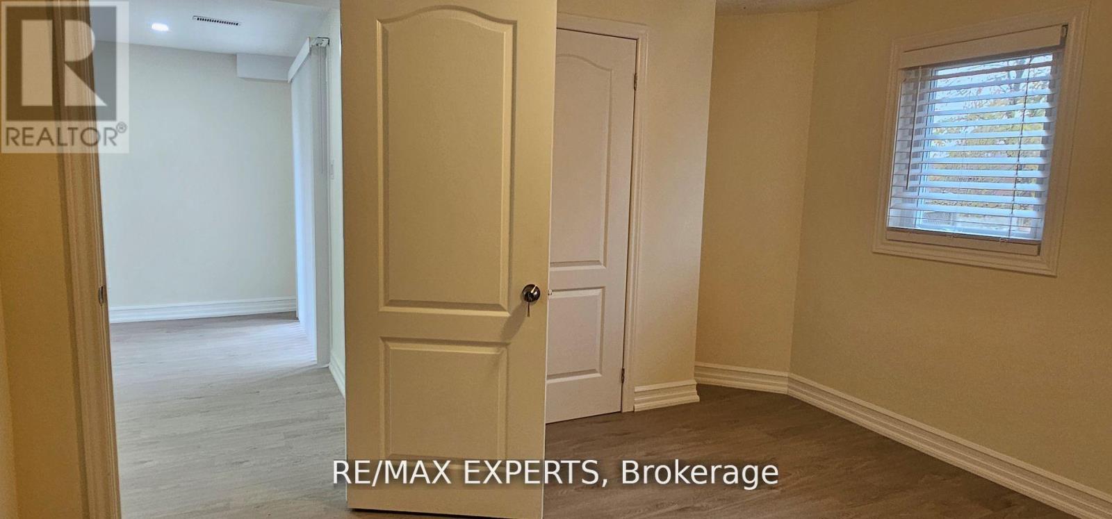 Bsmt - 221 Matthew Drive, Vaughan, Ontario  L4L 9B1 - Photo 13 - N13135470