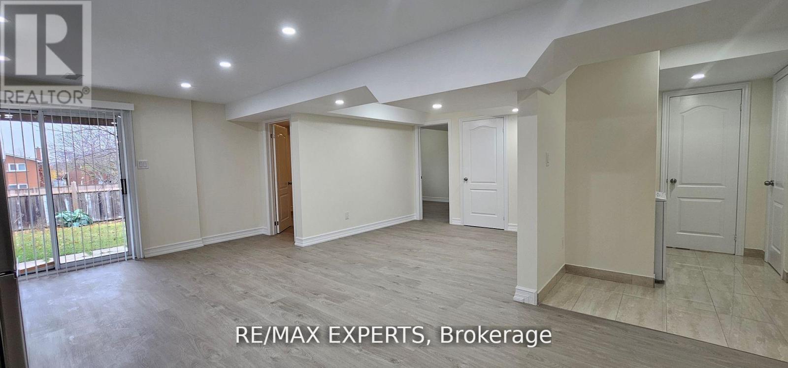 Bsmt - 221 Matthew Drive, Vaughan, Ontario  L4L 9B1 - Photo 15 - N13135470