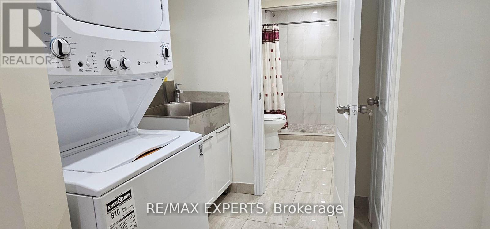 221 Matthew Drive, Vaughan, Ontario  L4L 9B1 - Photo 27 - N13135482