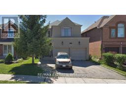 221 MATTHEW DRIVE, Vaughan, Ontario