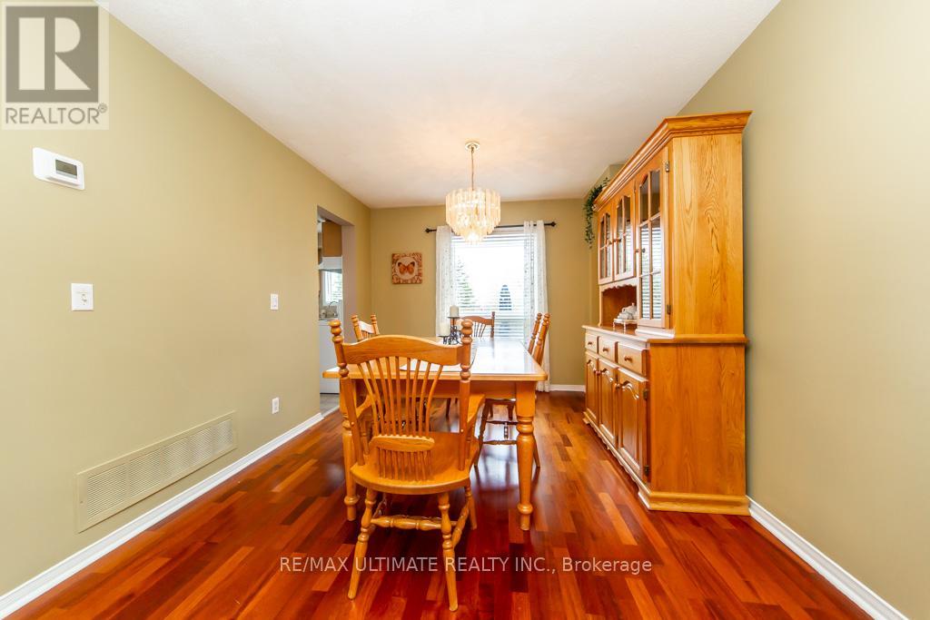 5 Twiss Drive, Barrie (Holly), Ontario  L4N 8P3 - Photo 14 - S13135180