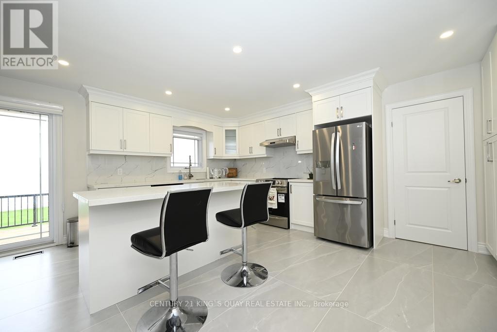 88 Bayshore Drive, Ramara, Ontario  L0K 1B0 - Photo 4 - S13135208