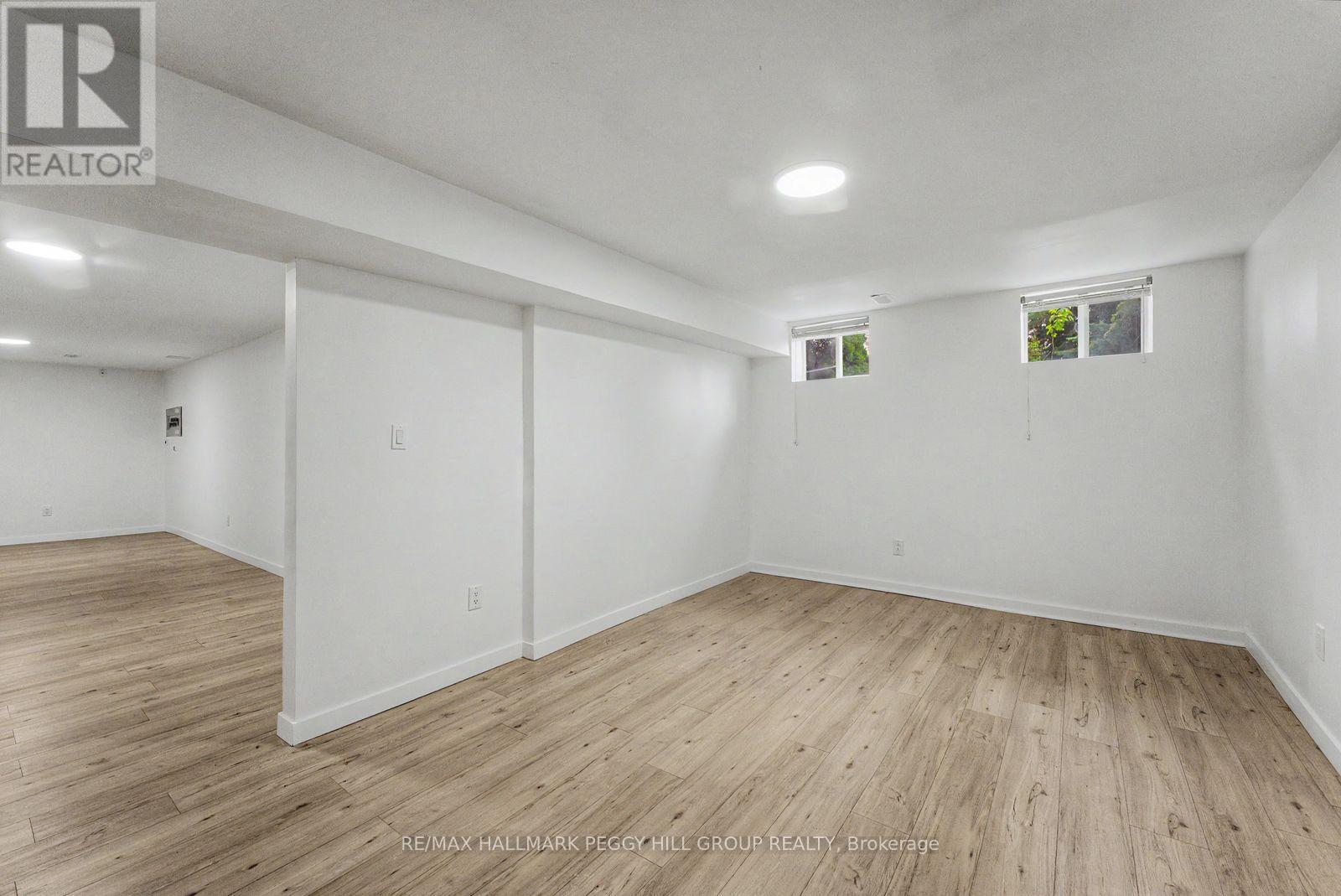 Lower - 332 Harvie Road, Barrie (Holly), Ontario  L4N 8H7 - Photo 4 - S13135290