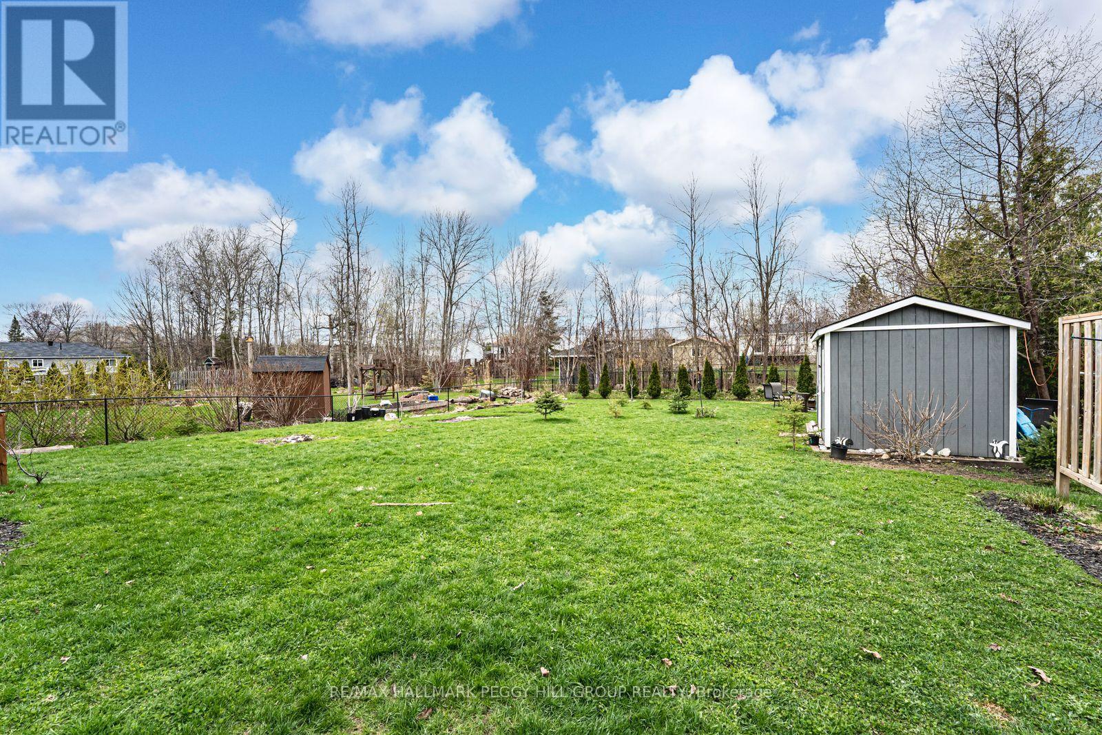 25 Bay Street, Tay (Victoria Harbour), Ontario  L0K 2A0 - Photo 17 - S13135438