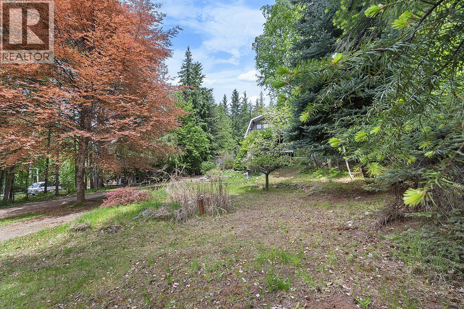 426 Aspen Road, Riondel, British Columbia  V0B 2B0 - Photo 34 - 10387552