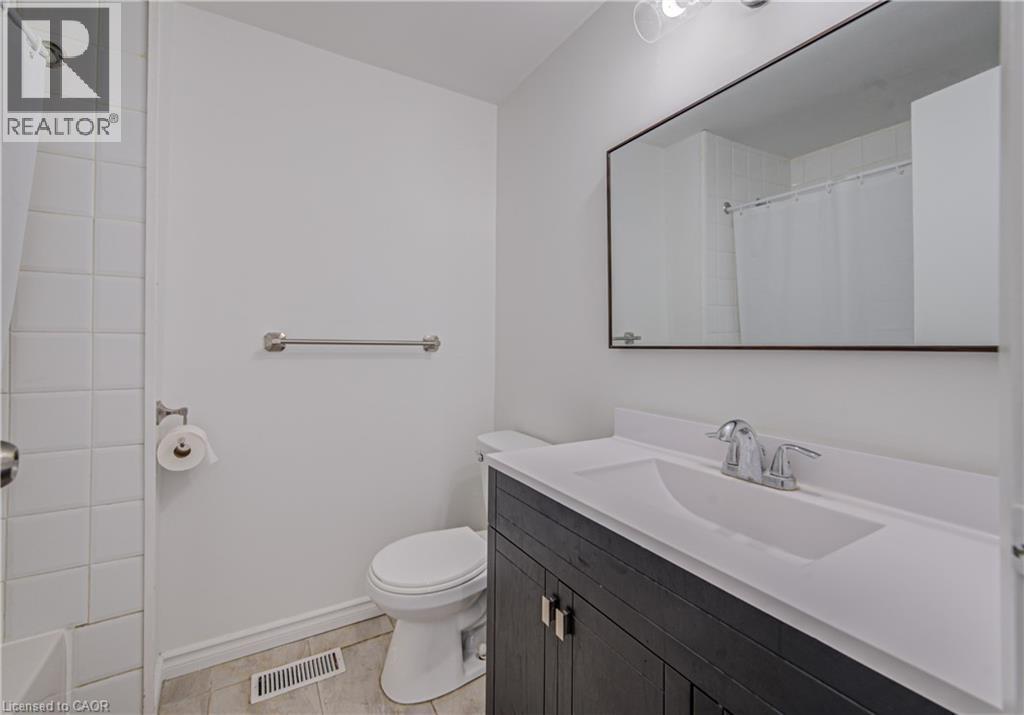277 Pioneer Drive, Kitchener, Ontario  N2P 1M9 - Photo 19 - 40830541
