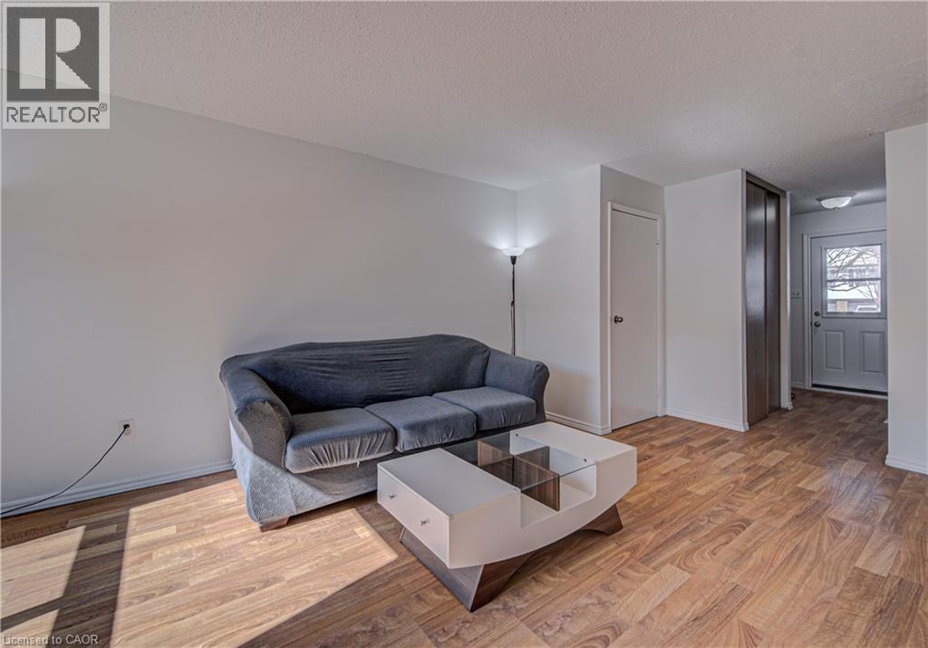 277 Pioneer Drive, Kitchener, Ontario  N2P 1M9 - Photo 5 - 40830541