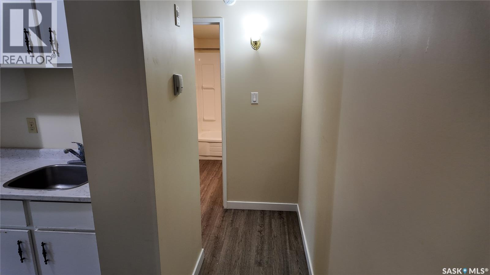 34 31 Centennial Street, Regina, Saskatchewan  S7H 3M9 - Photo 8 - SK033566