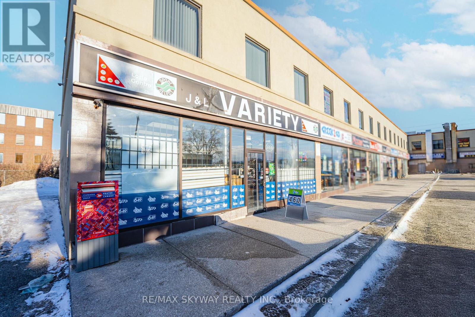 01 - 1125 DUNDAS STREET E, Mississauga, Ontario