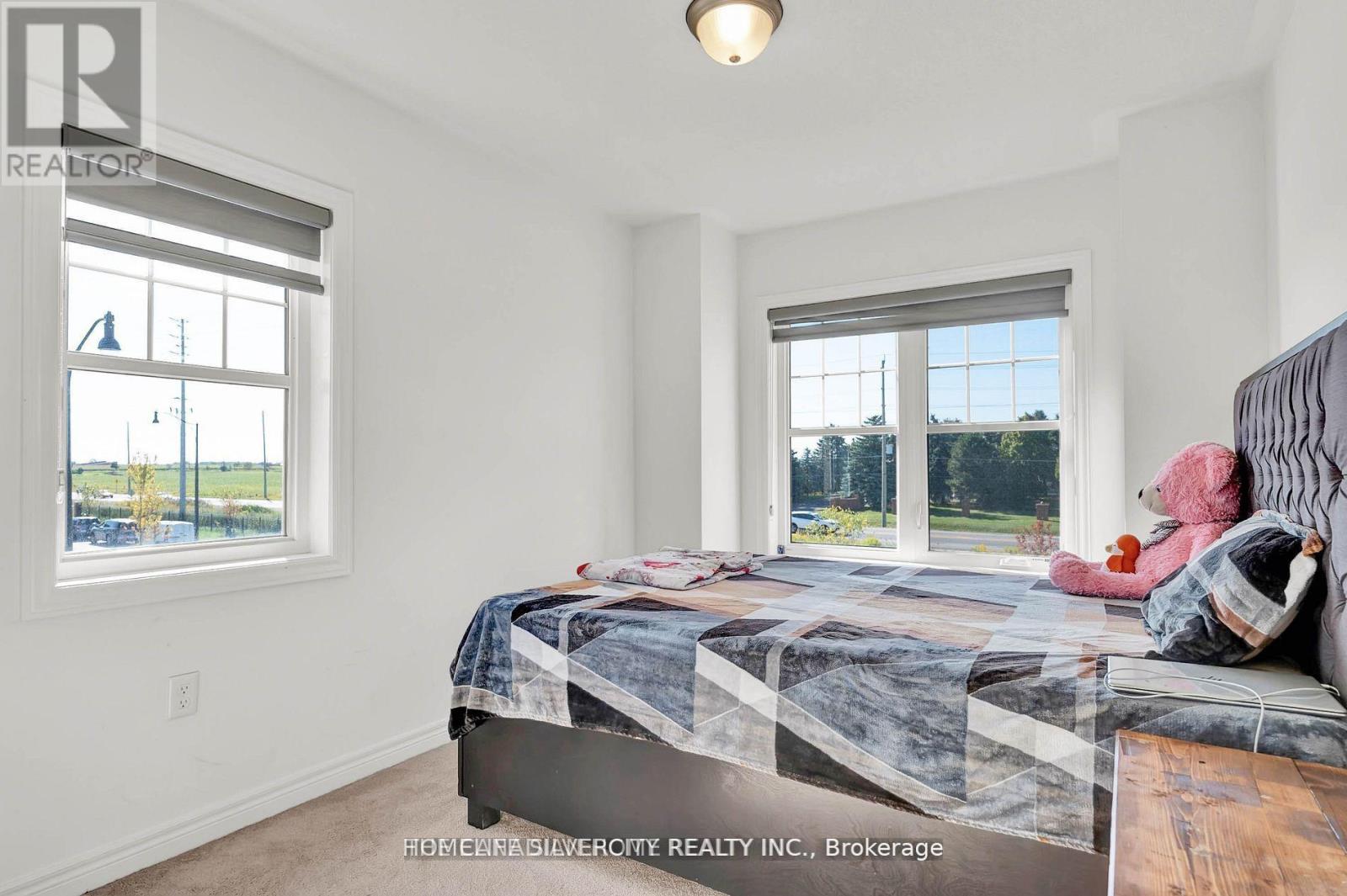 31 Bushwood Tr Trail, Brampton, Ontario  L7A 5J7 - Photo 7 - W13135344