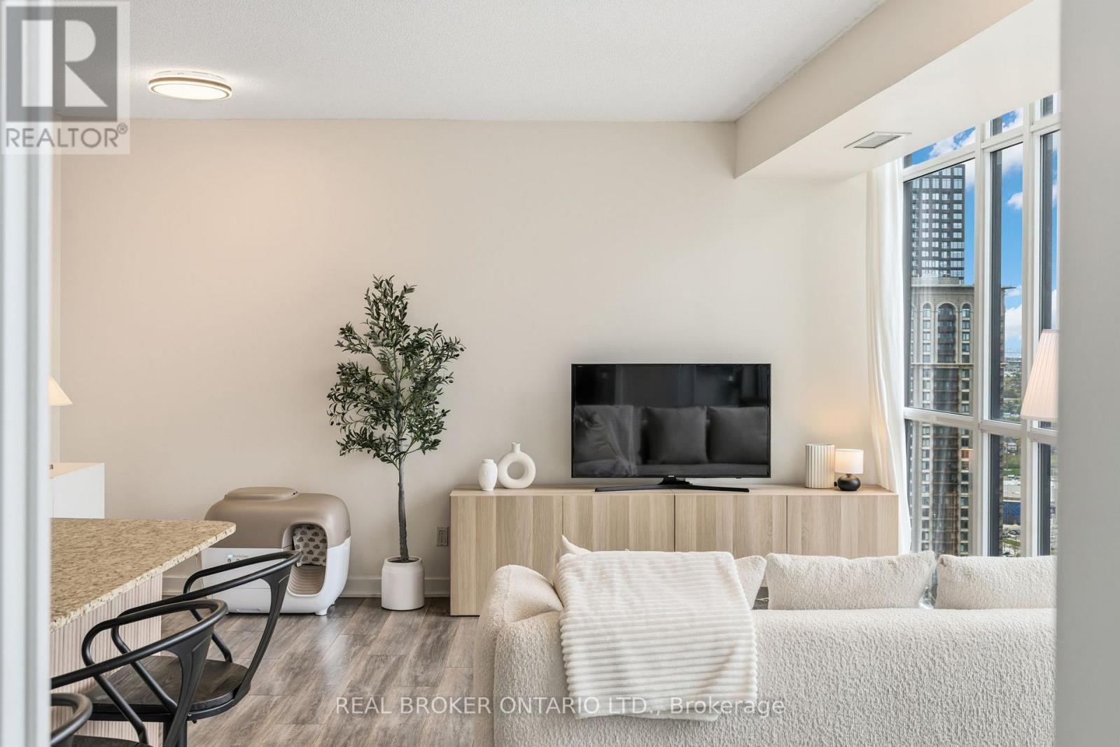 3501 - 4099 Brickstone Mews, Mississauga, Ontario  L5B 0G2 - Photo 13 - W13135394