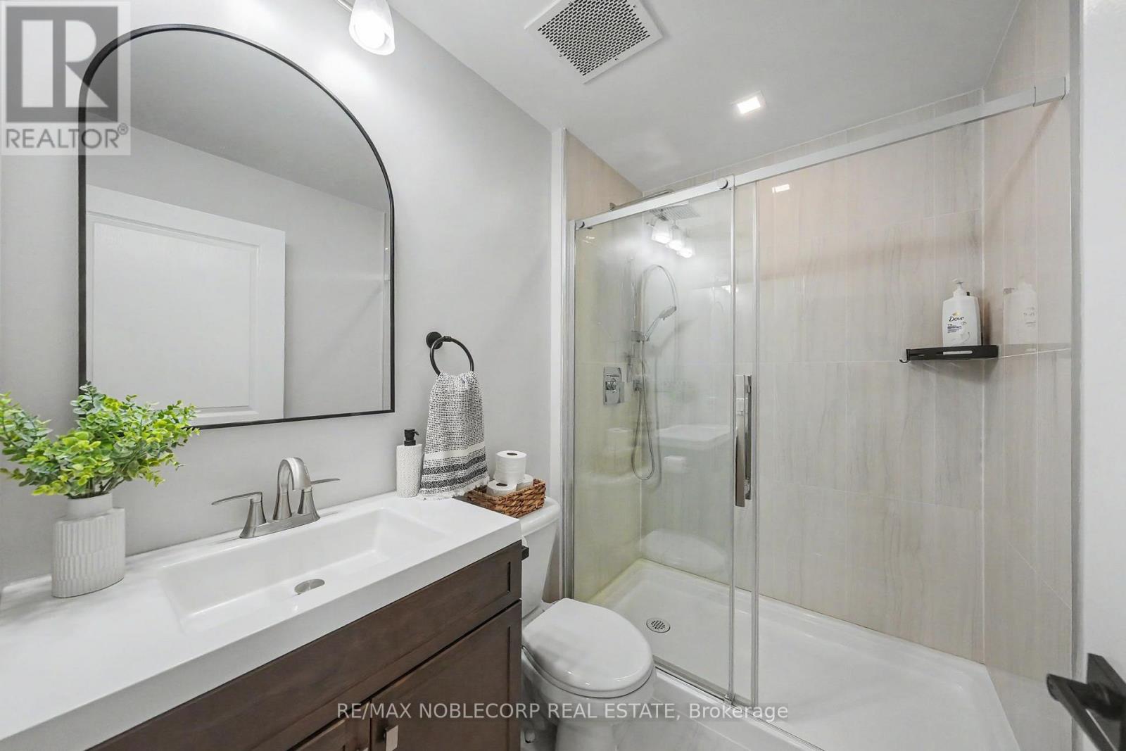 709 - 1 Belvedere Court, Brampton, Ontario  L6V 4M6 - Photo 17 - W13135414