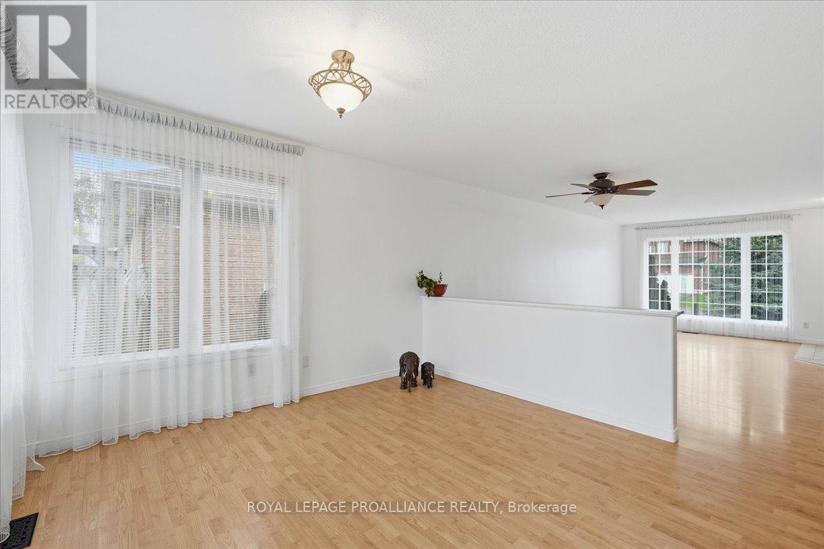17 Spruce Gardens, Belleville, Ontario  K8N 5W3 - Photo 9 - X13135588