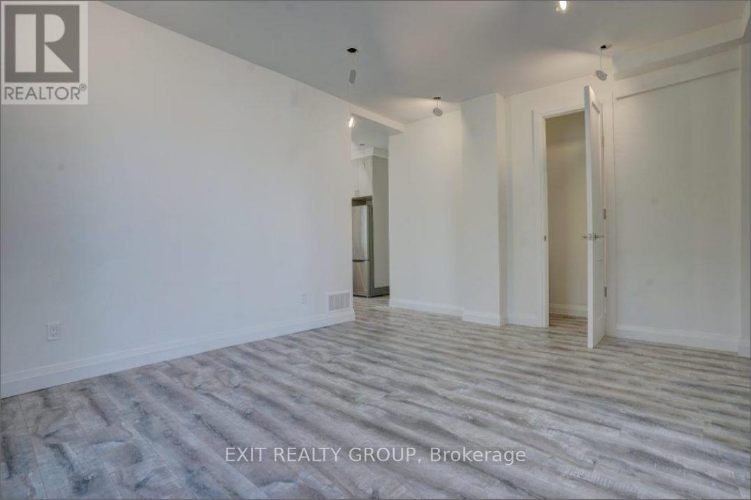 105 Yeomans Street, Belleville, Ontario  K8P 3X6 - Photo 6 - X13135644
