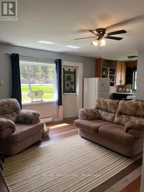 4 Al's Avenue, Kawartha Lakes (Laxton/digby/longford), Ontario  K0M 2L0 - Photo 5 - X13135674